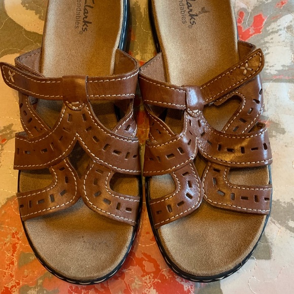 Clarks Shoes - 🚨JUST ADDED🚨 Open Toe Scandals